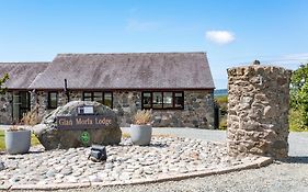 Glan Morfa Lodge Retreat